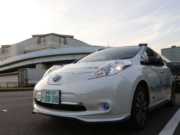 Nissan made its Leaf app unavailable after Australian researcher Troy Hunt demonstrated an ability to hack into a friend's Leaf in the U.K. and access information about the battery status and climate controls.