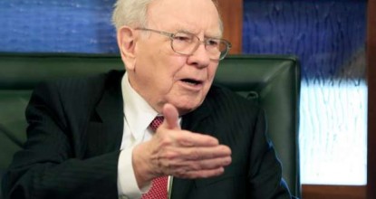 Warren Buffett accuses U.S. presidential candidates of making economy seem worse than it&nbsp;is