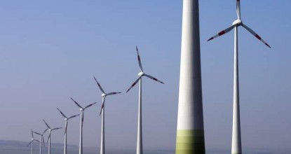 Renewable energy soaring everywhere except Canada where ‘pipelines trump power&nbsp;lines’